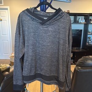 Mondetta Heather Gray hooded long sleeve top. Size XXL